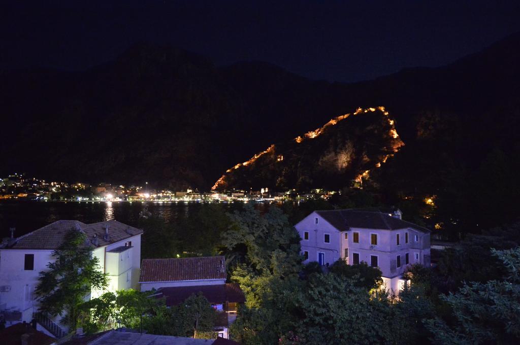 Apartamento Posto Capitano C Group Kotor Exterior foto